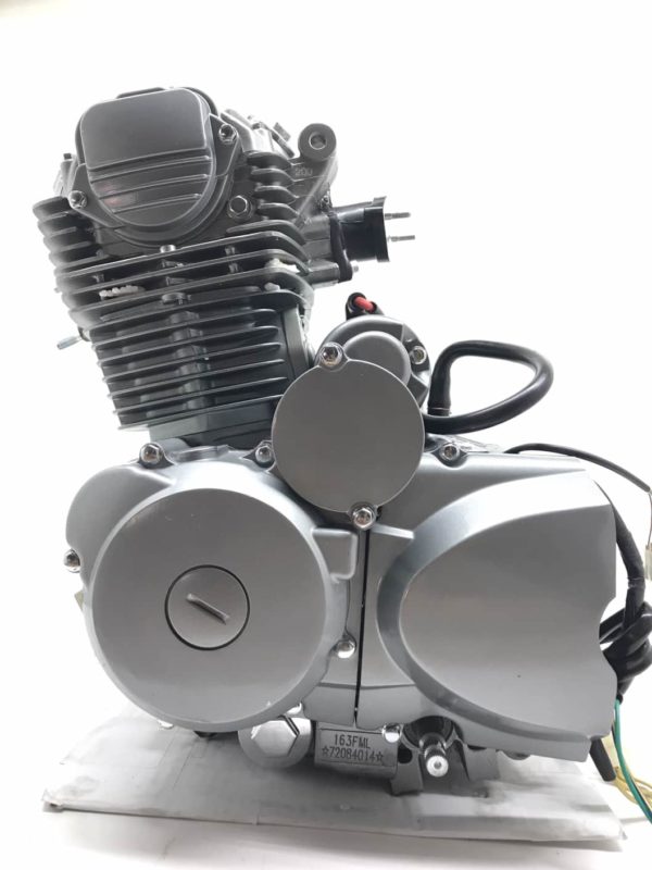 200cc AIR COOLED ENGINE  5SPEED MANUAL CLUTCH