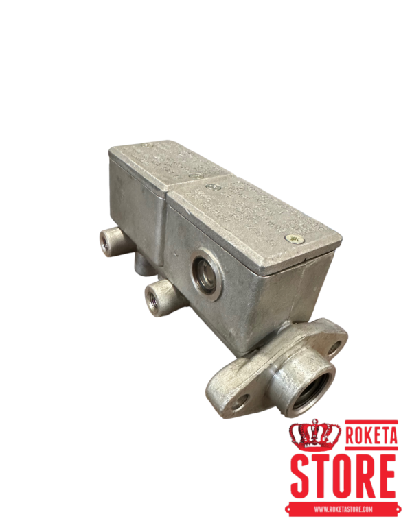 GK-32-800cc Brake Master Cylinder