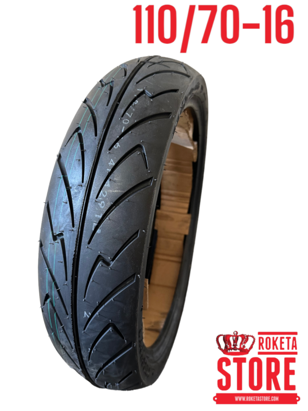 16 inch 110/70-16 TUBELESS TIRE