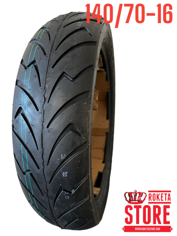 16 inch 140/70-16 TUBELESS TIRE