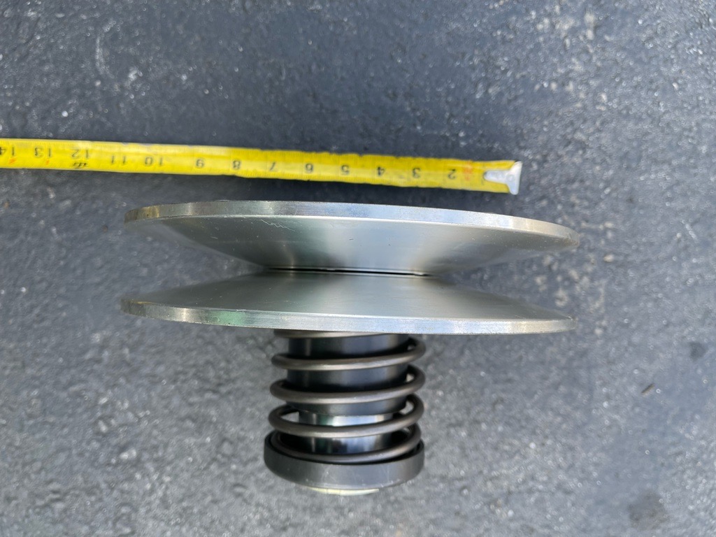 Secondary Driven Clutch Pulley for CF-Moto CF500 600 Reference OEM 0180-052000