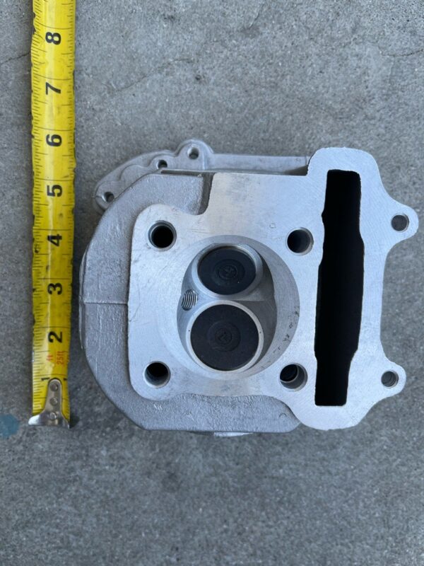 Jin Hua 150cc (57mm BORE) EGR STYLE CYLINDER HEAD WITH VALVES INSTALLED FOR GY6 ENGINE