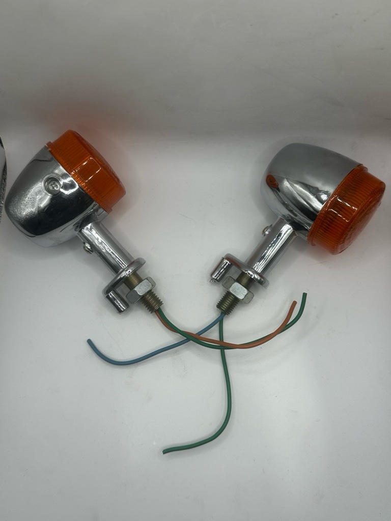 12V10W Turn Signal Light Set (W2.1 x 9.5D Base) - Image 3