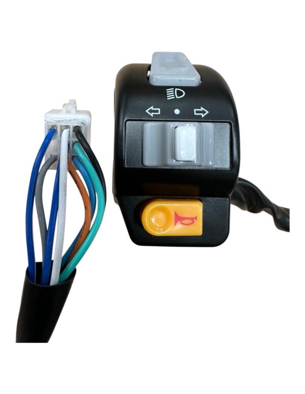8-Wire Left Handlebar Switch – Fits TANK 200cc EFI (VIN HT5)