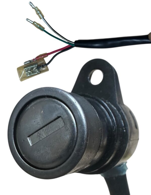 4 Wires Ignition Switch Assembly – Fits Bashan BS49Q-2 / BS48Q-2 / Roketa MC-114-50cc