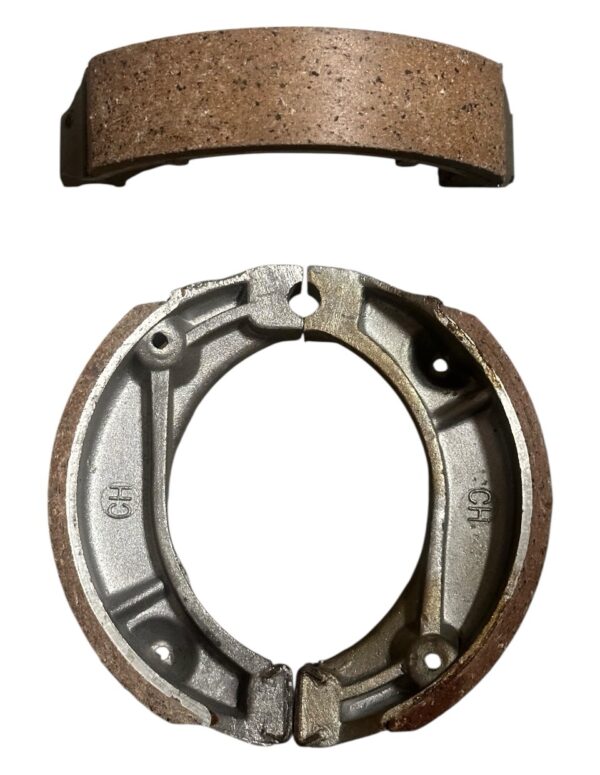Brake Shoes Set – 4 x 4 1/4 x 7/8 in – Fits Dirt Bikes